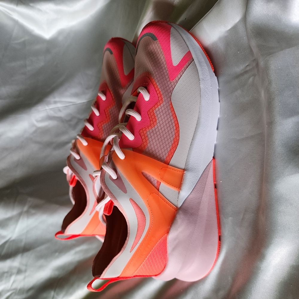 Fabletics Cheviot Performance Sneaker Women's Sne… - image 5